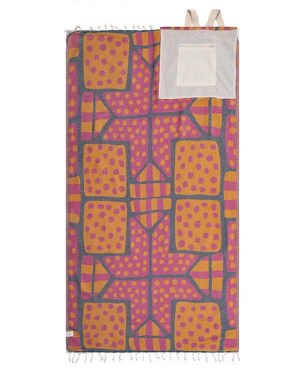 🏖️2-in-1 Convertible Towel & Backpack with Inner Zip Pocket & Sand-Repelling Fabric